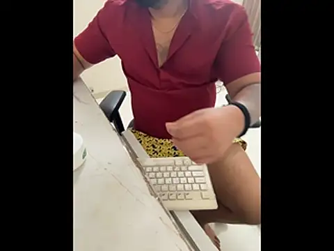 Rah0091 online show from 03-05-26, 07:49