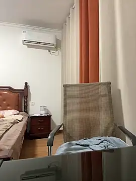 LXR77887 online show from 02-02-26, 05:01