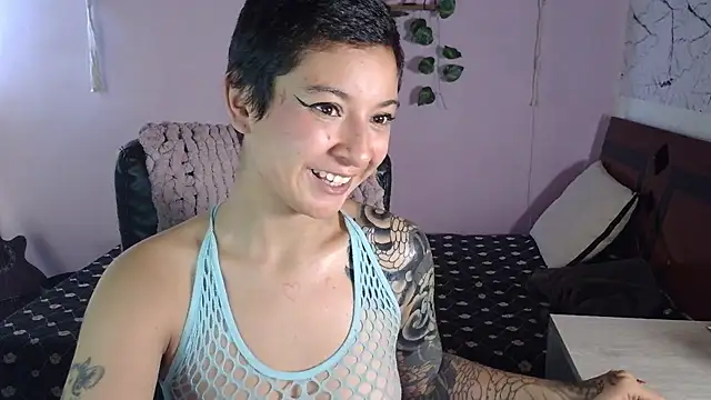 Snapshot of juaaanaaa chatting on 02-13-26, 12:05 juaaanaaa online show from 02-13-26, 12:05