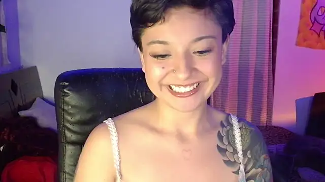 Snapshot of juaaanaaa chatting on 06-16-26, 12:43 juaaanaaa online show from 06-16-26, 12:43