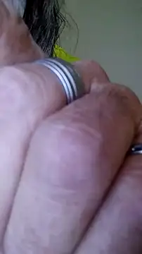 PastingForgiver online show from 04-11-26, 06:11