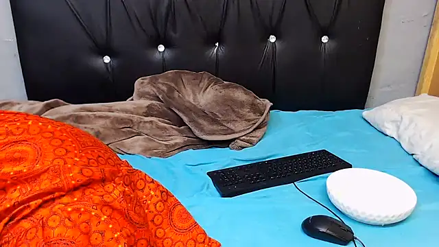 babyotria12 online show from 07-15-26, 12:34