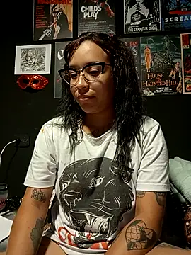 Snapshot of GingerLara chatting on 02-05-26, 08:59 GingerLara online show from 02-05-26, 08:59