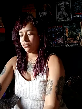 Snapshot of GingerLara chatting on 02-09-26, 09:57 GingerLara online show from 02-09-26, 09:57