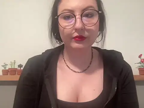 Snapshot of DorothyJoy chatting on 02-09-26, 07:06 DorothyJoy online show from 02-09-26, 07:06