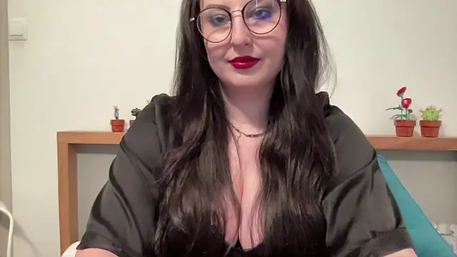 Snapshot of DorothyJoy chatting on 04-24-26, 12:18 DorothyJoy online show from 04-24-26, 12:18