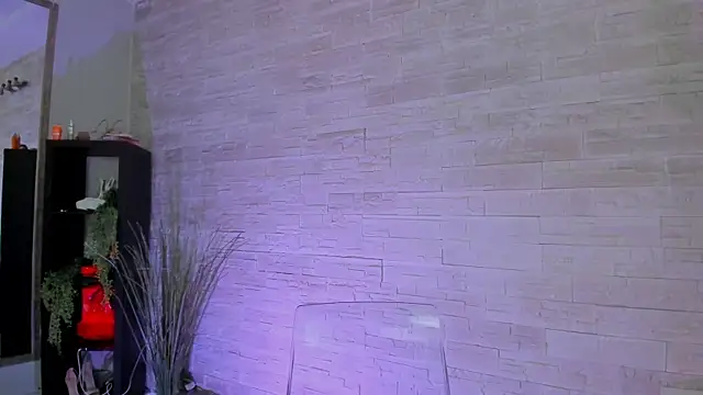 Ivorym00n online show from 05-20-26, 05:48