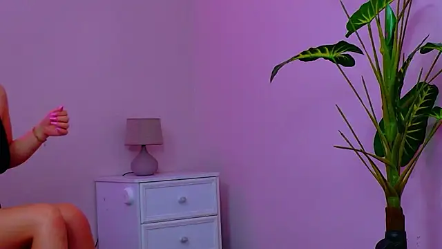 Ivorym00n online show from 02-26-26, 05:18