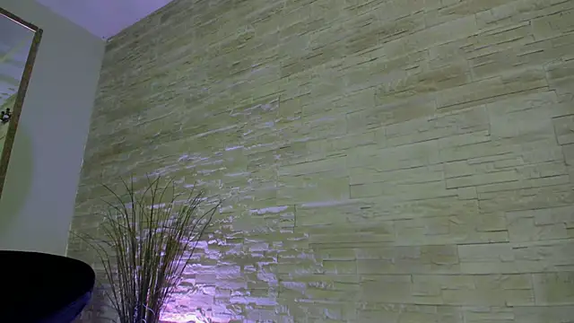 Ivorym00n online show from 03-18-26, 07:00