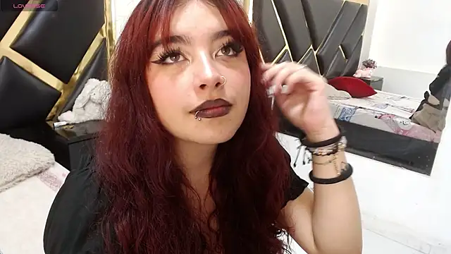 CarolRousee online show from 05-19-26, 07:21