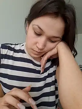 RoxyWeb18 online show from 02-13-26, 10:37