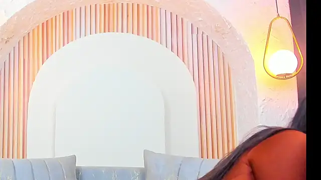 Snapshot of violet_scott_ chatting on 02-12-26, 10:15 violet scott online show from 02-12-26, 10:15