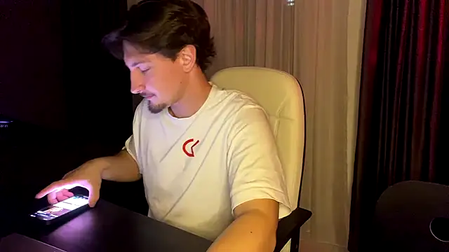 Adam ice online show from 02-26-26, 07:36