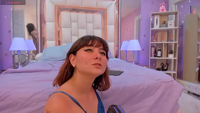 Goldentemptation  online show from 03-25-26, 02:12