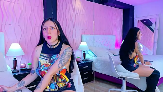 Mia Cherry   online show from 03-05-26, 06:04