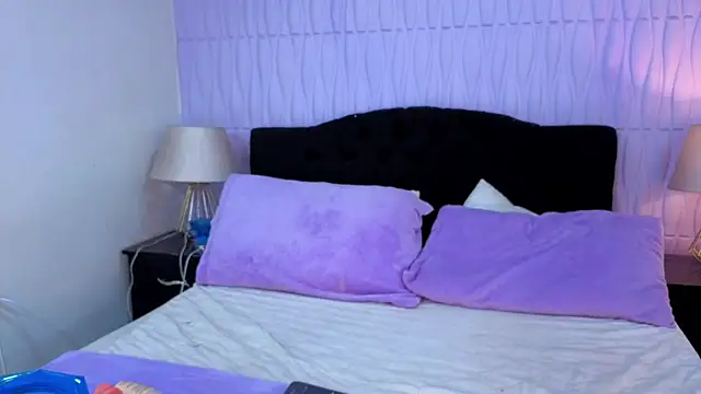 Snapshot of Mia_Cherry__ chatting on 02-07-26, 01:30 Mia Cherry online show from 02-07-26, 01:30