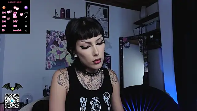 Snapshot of poison_dafne chatting on 06-28-26, 07:31 poison dafne online show from 06-28-26, 07:31
