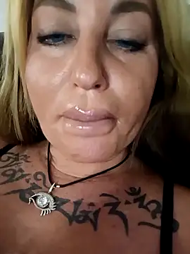 MiaMooly online show from 09-23-25, 08:27