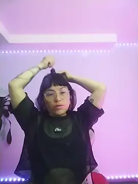 missfungi8 online show from 02-19-26, 01:02