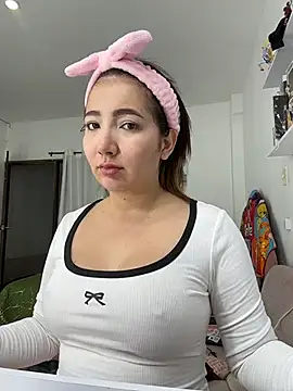 Snapshot of Arya___ chatting on 03-03-26, 09:05 Arya online show from 03-03-26, 09:05