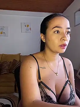 JulietaRiios online show from 04-13-26, 08:13