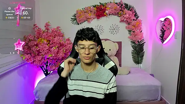 Patrick Howland  online show from 03-20-26, 04:02