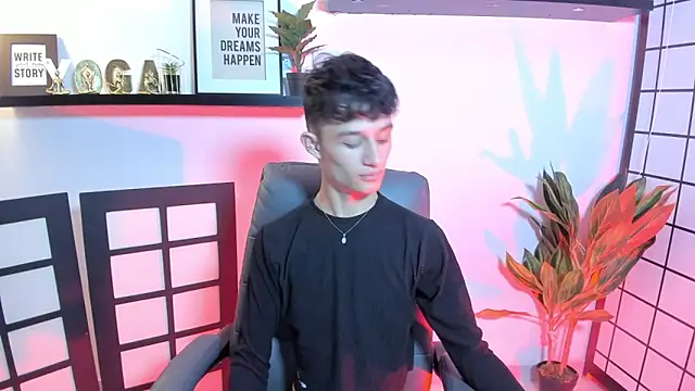 Patrick Howland  online show from 04-10-26, 09:22