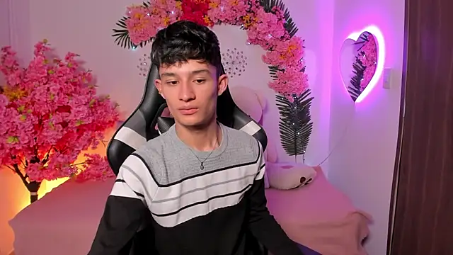 Patrick Howland  online show from 04-11-26, 09:18