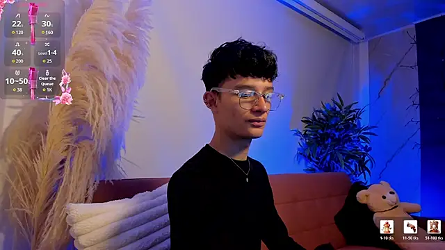 Patrick Howland  online show from 03-08-26, 03:43