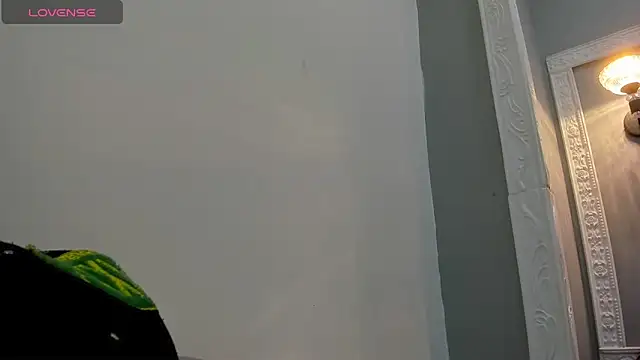 Raven love online show from 05-29-26, 06:58