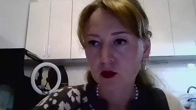 LanaBananaa  online show from 02-24-26, 08:53