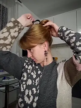 LanaBananaa  online show from 03-04-26, 09:33