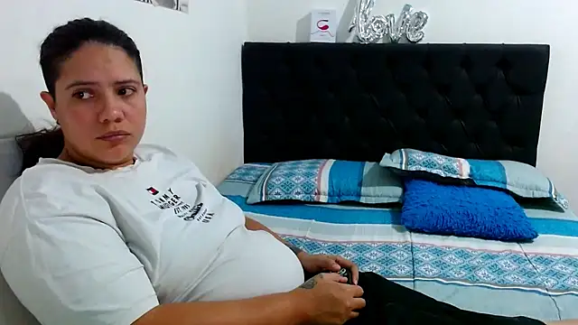 suzy paz online show from 03-28-26, 10:00