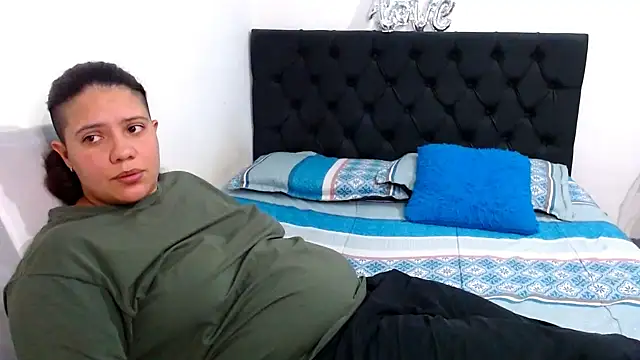 suzy paz online show from 04-09-26, 10:16