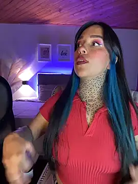Annie Alicee online show from 04-25-26, 11:35