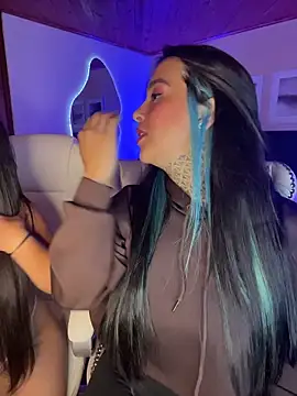 Annie Alicee online show from 04-07-26, 03:14