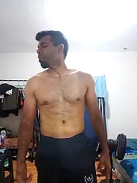 Snapshot of thom_1 chatting on 02-22-26, 12:35 thom 1 online show from 02-22-26, 12:35