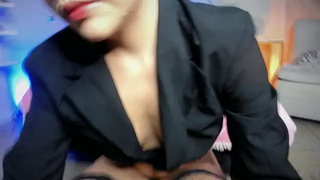 Snapshot of niicole_garner chatting on 06-10-26, 04:30 niicole garner online show from 06-10-26, 04:30