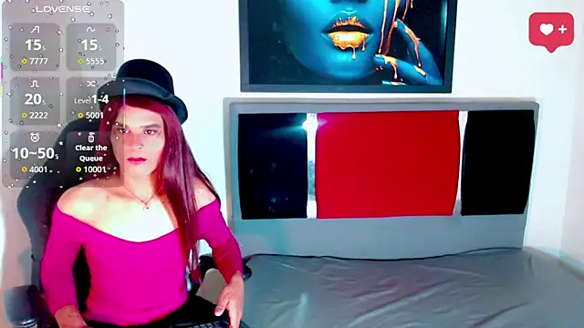 Gata Salvaje   online show from 03-04-26, 03:25