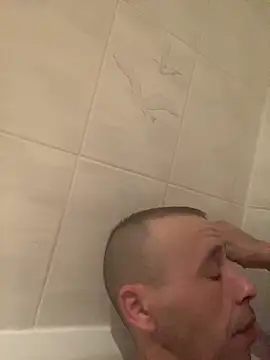 Snapshot of creativeX chatting on 02-25-26, 02:39 creativeX online show from 02-25-26, 02:39