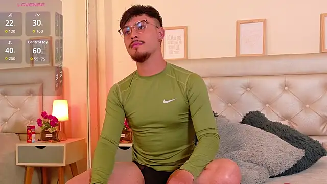 Aiden Gray online show from 02-21-26, 07:38