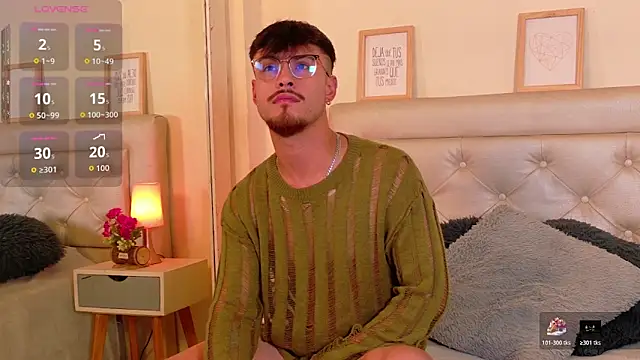 Aiden Gray online show from 02-17-26, 09:12