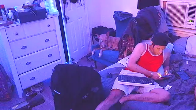 Snapshot of JokerAndyKenwood chatting on 02-26-26, 12:49 JokerAndyKenwood online show from 02-26-26, 12:49