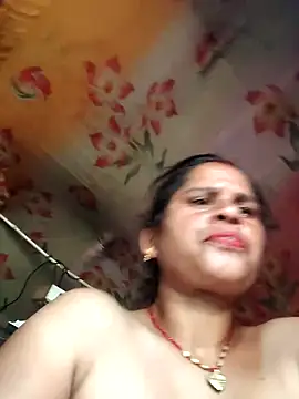 Hot kiran4 online show from 04-12-26, 10:07