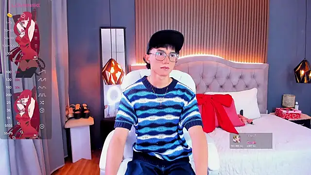 Snapshot of Noa_03 chatting on 06-06-26, 02:11 Noa 03 online show from 06-06-26, 02:11