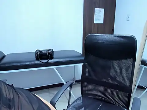 Snapshot of ZombitchX chatting on 02-13-26, 04:45 ZombitchX online show from 02-13-26, 04:45