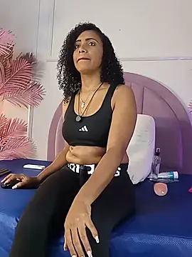 Snapshot of Nalapalmer chatting on 05-17-26, 07:58 Nalapalmer online show from 05-17-26, 07:58