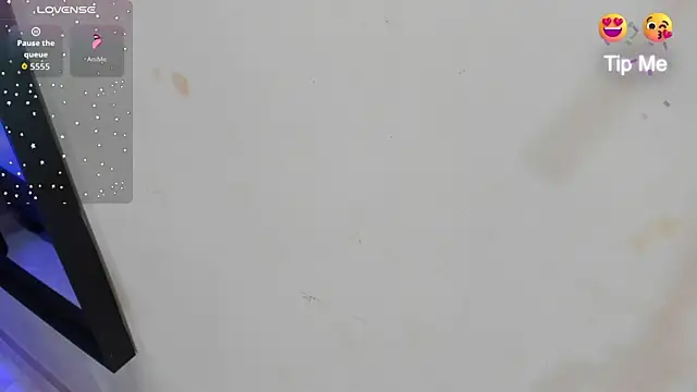 Snapshot of Nalapalmer chatting on 02-12-26, 07:35 Nalapalmer online show from 02-12-26, 07:35