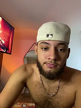 Sebolaz333 online show from 05-08-26, 02:59