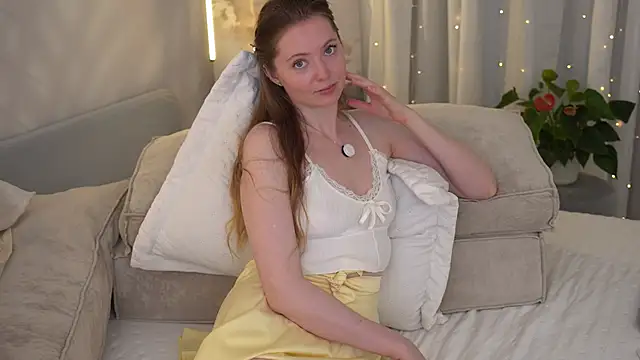 moan elisa online show from 05-16-26, 04:44